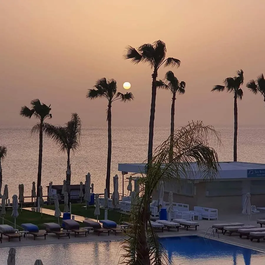 Constantinos The Great Beach Hotel Protaras 5*,