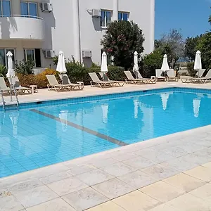 Hotel de apartamente Mandalena, Protaras