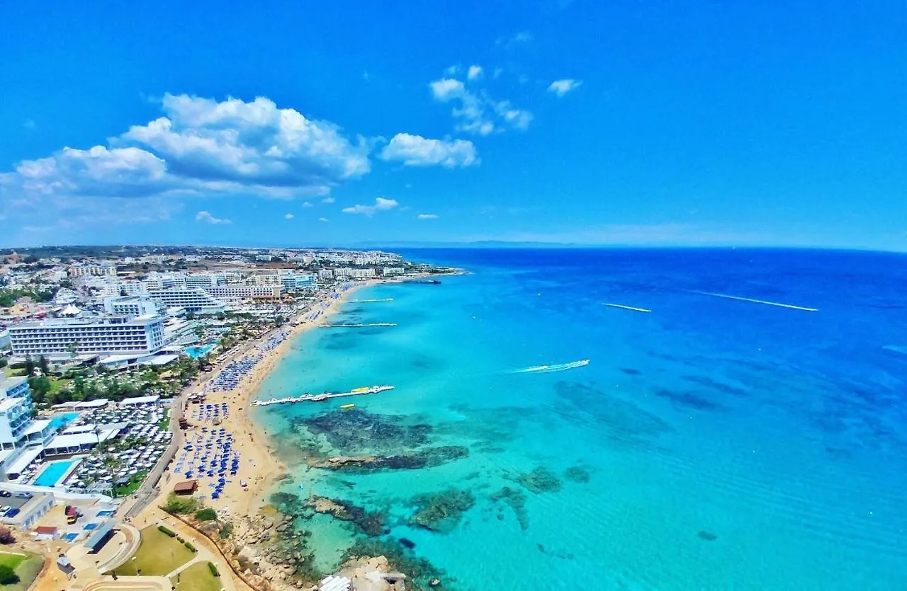 Constantinos The Great Beach Hotel Protaras 5*,  Chypre